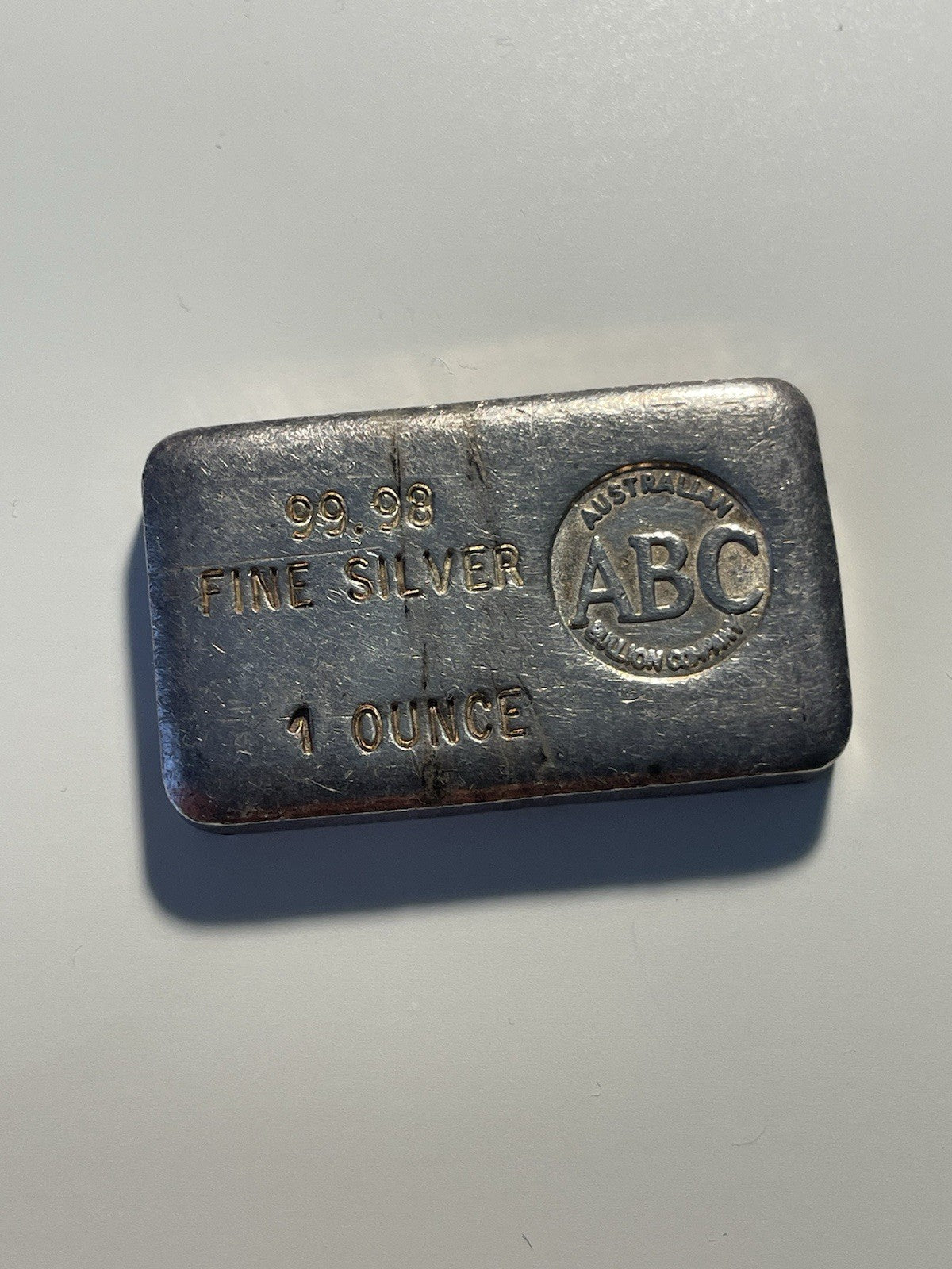 6402735