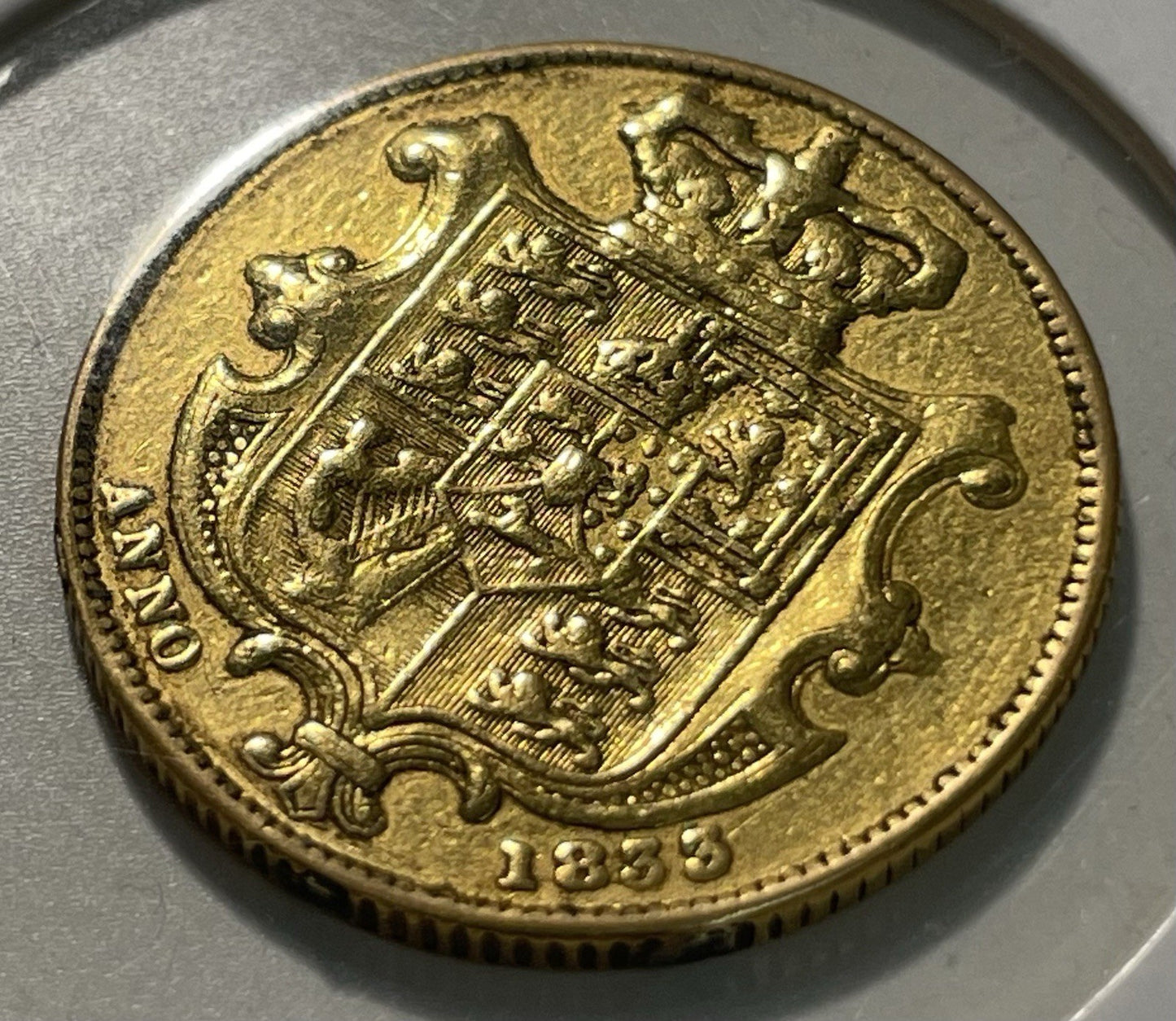 7161822