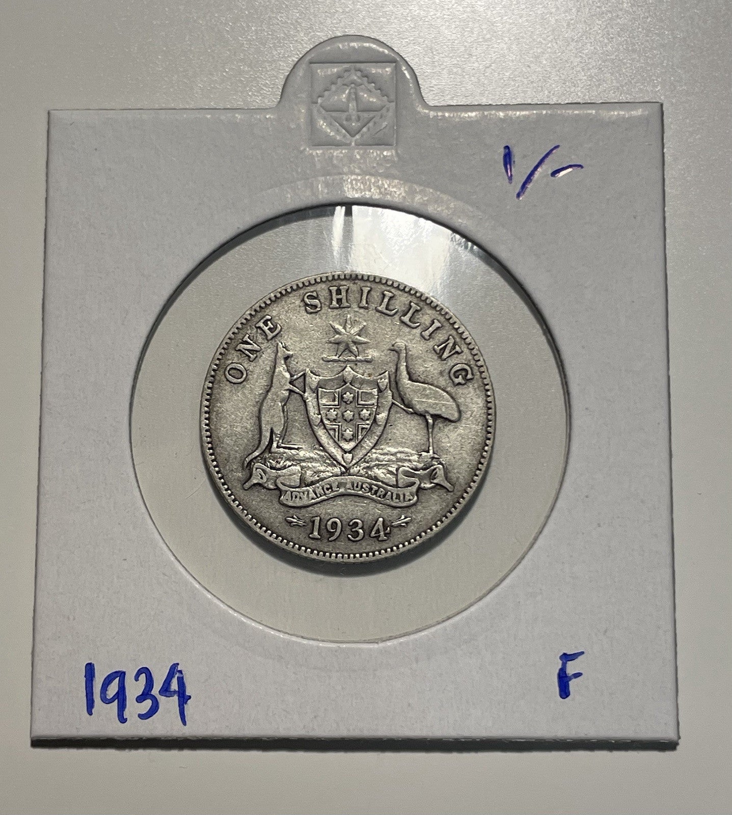 5826493