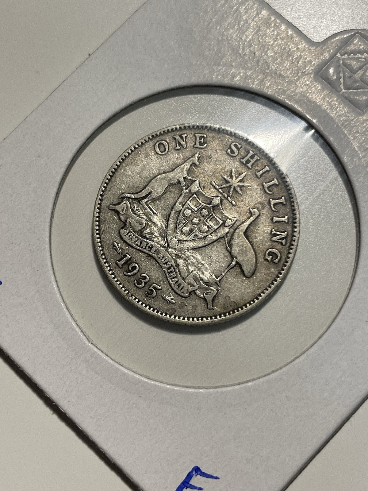 5826487