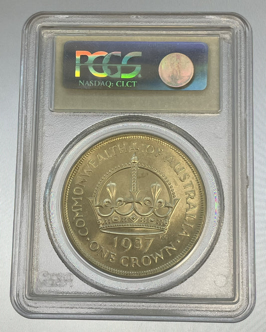 5656870