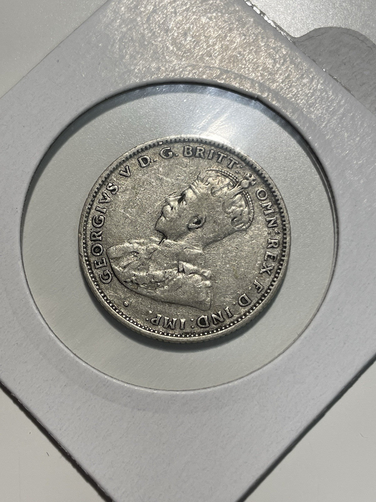 5826487
