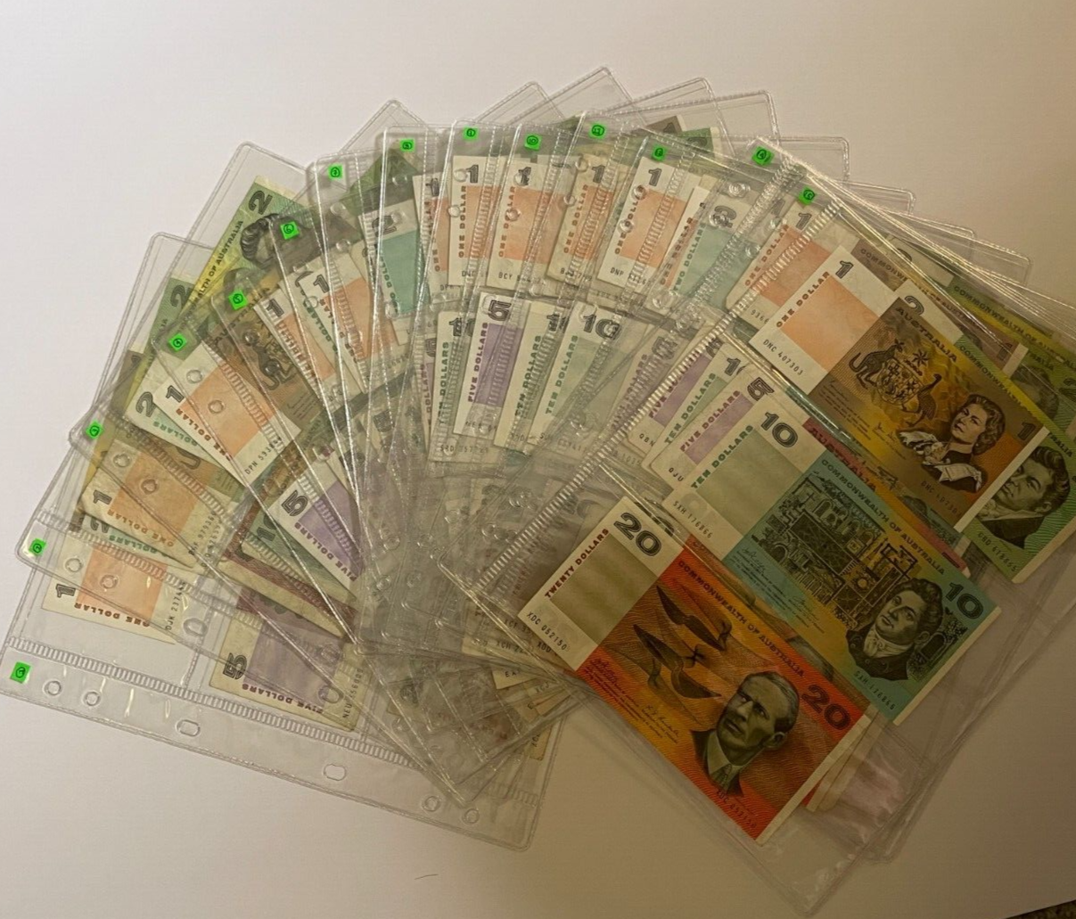 Australia banknotes $1, $2, $5, $10, $20, $50 & $100 - ONE OF EACH NOTE Circ
