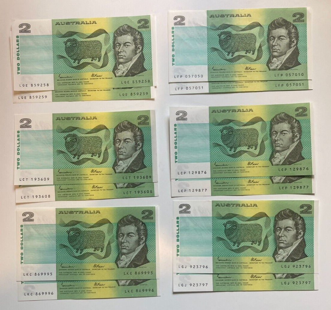 Australia $2 Two Dollar - - TWO CONSECUTIVE NOTES a/UNC