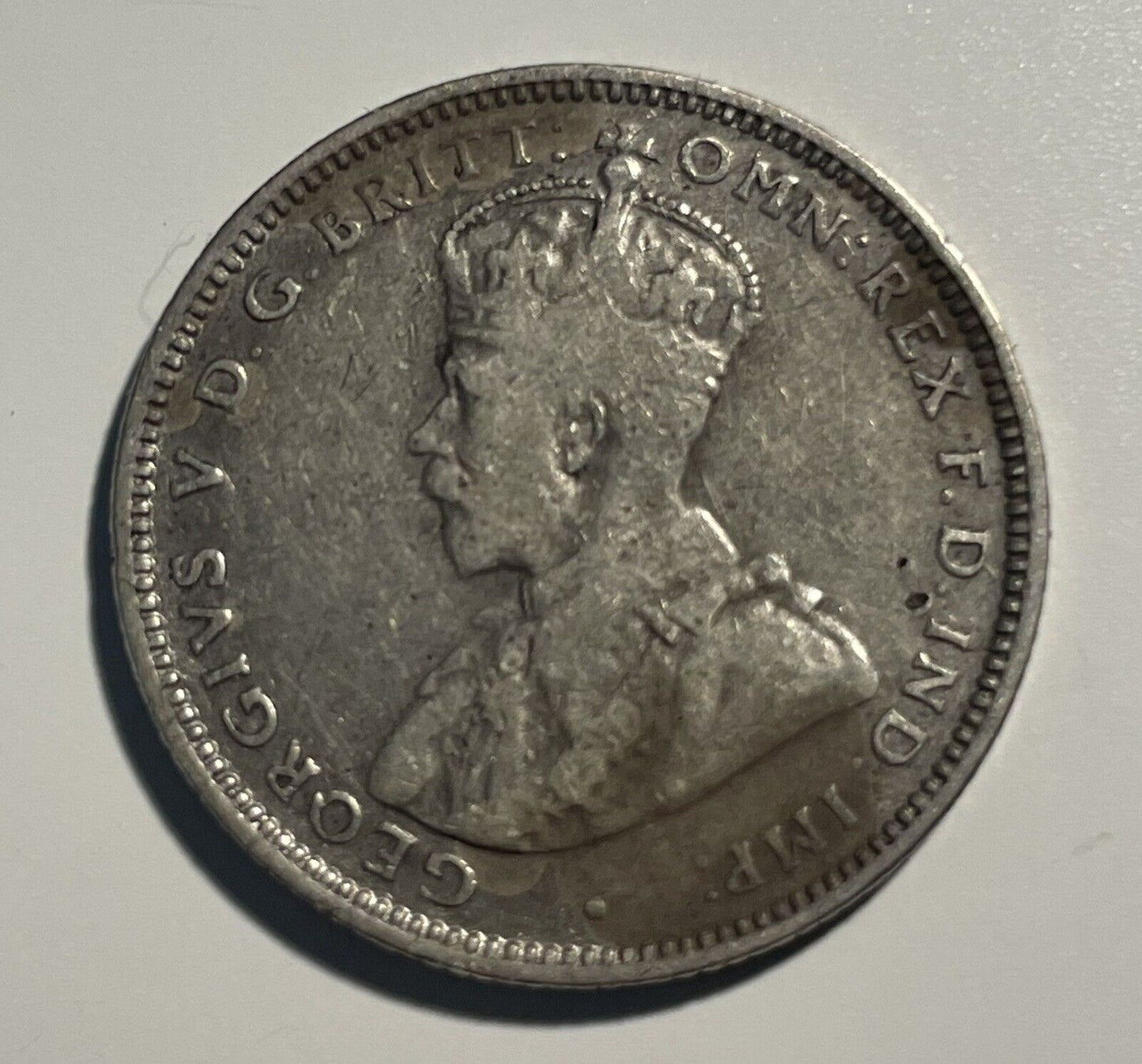 Authentic Australian 1933 Shilling Key Date Sterling 92.5% Silver Fine Condition
