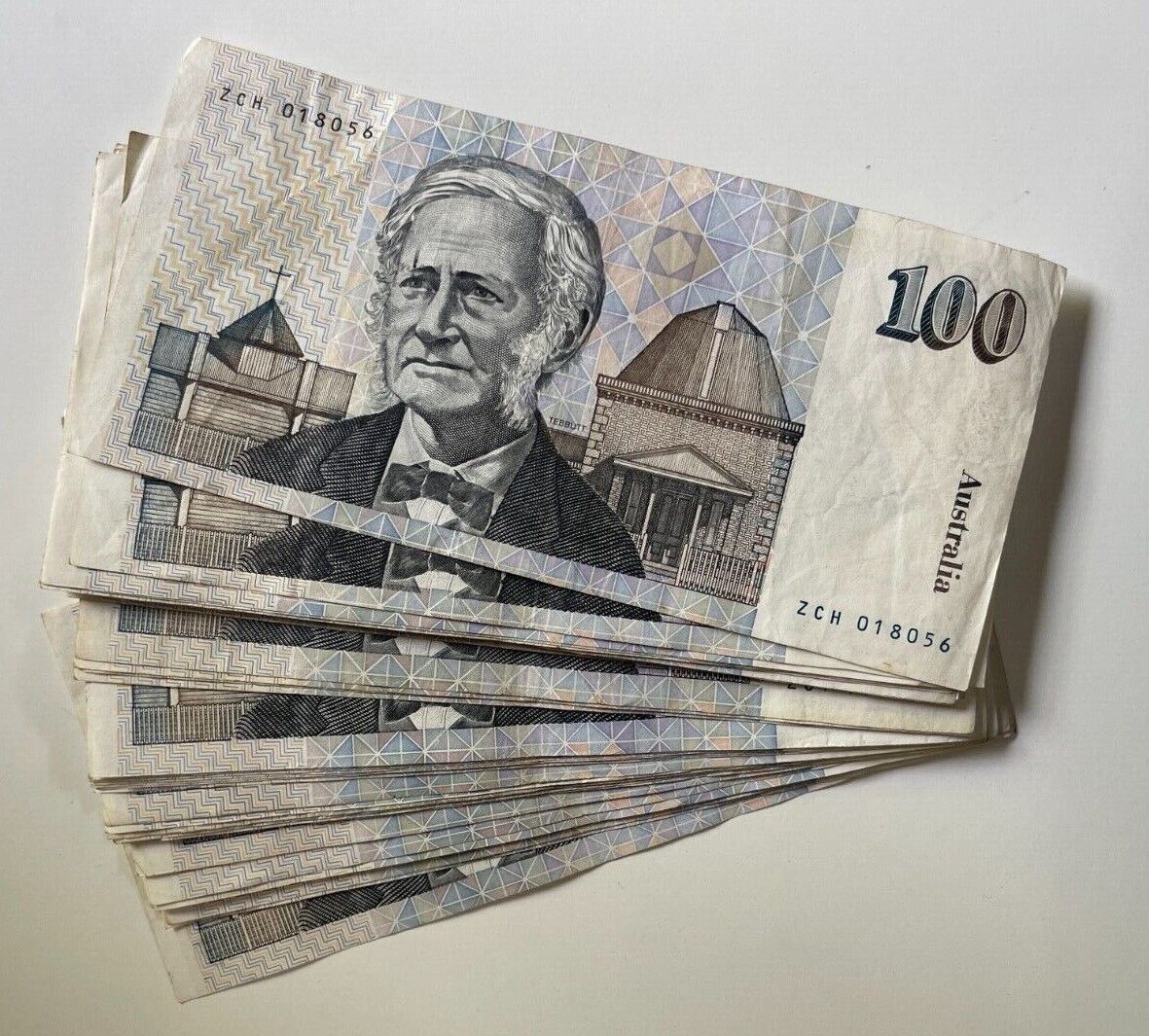 Rare Australian 100 dollar notes 1984 - 1996 Sir Douglas Mawson & John Tebbutt