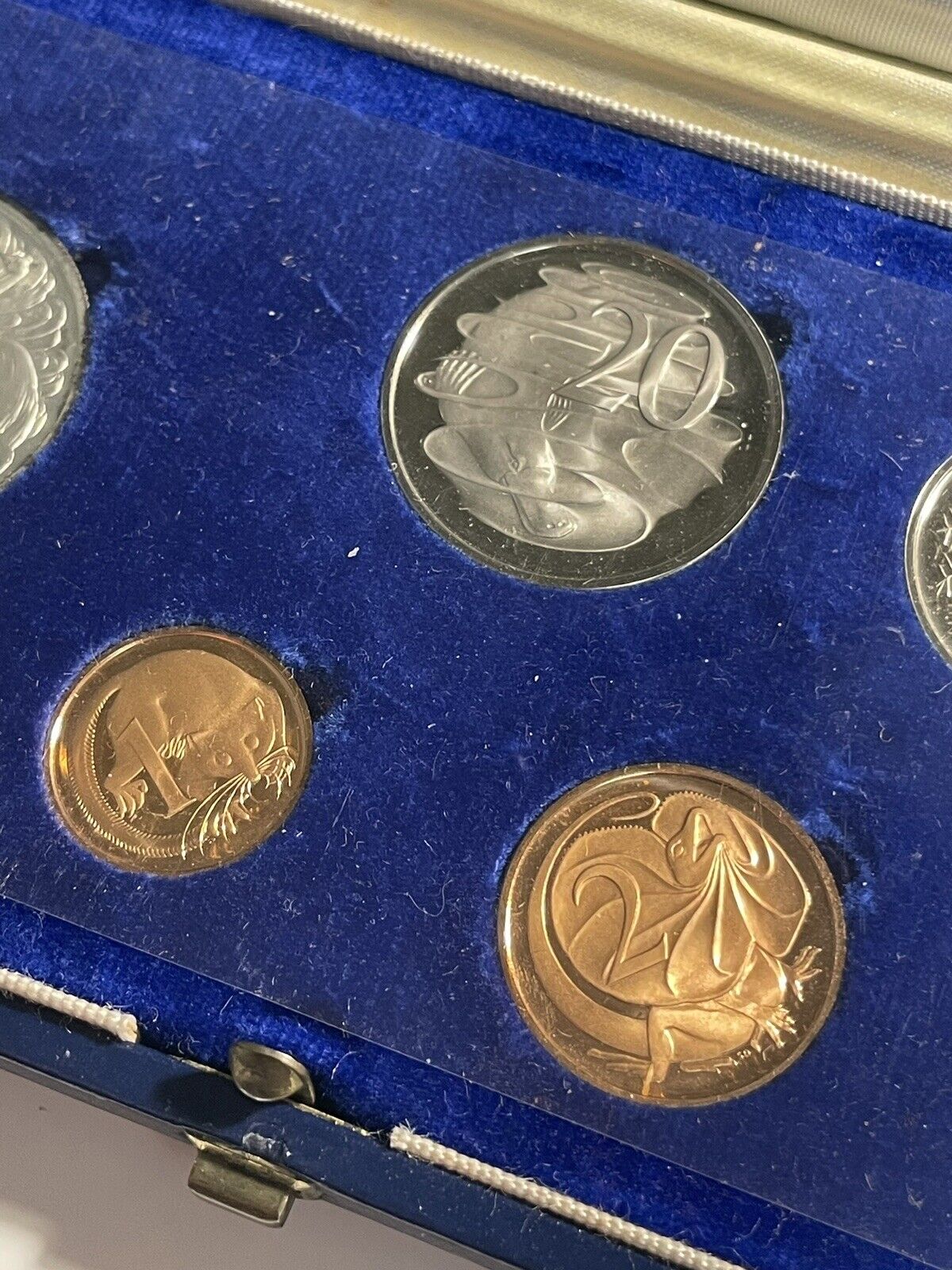 1966 Australian Proof Set Scarce Round 50c Fifty Cents Commonwealth Blue Case