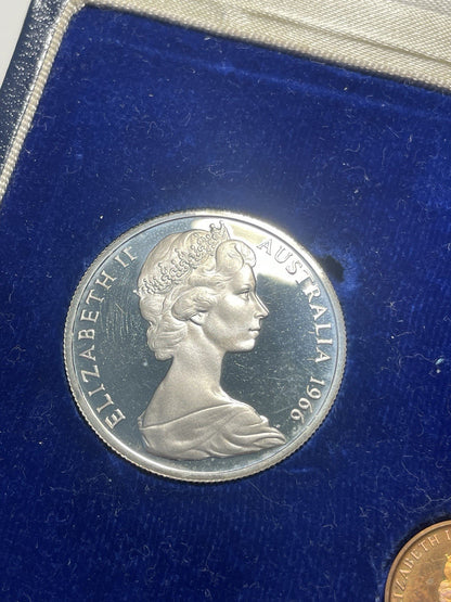 7981222