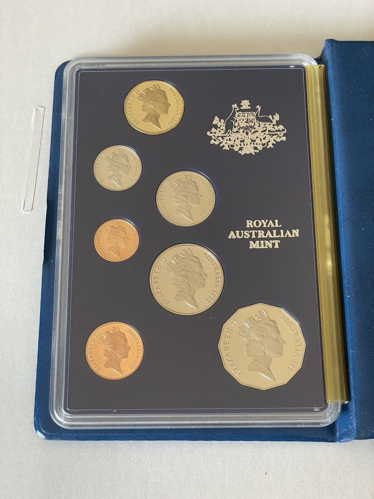 Australia 1986 Proof Coin Set International Year Of Peace