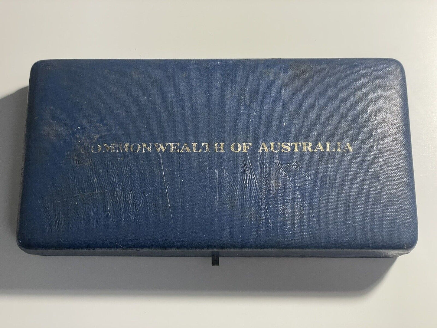 1966 Australian Proof Set Scarce Round 50c Fifty Cents Commonwealth Blue Case