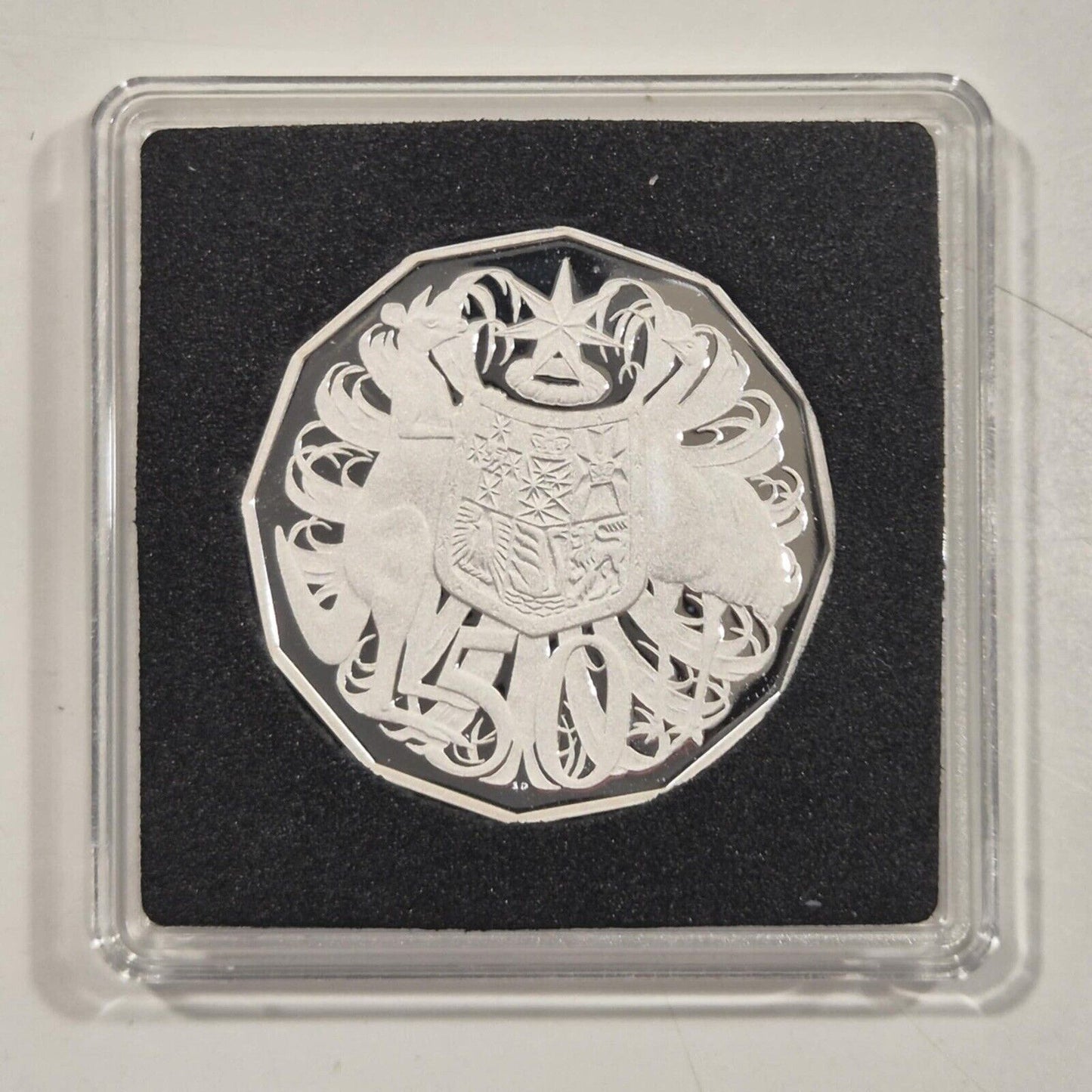 Australia 2011 Coat of Arms 50c Fine Silver Proof Coin UNC