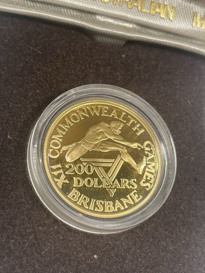 6930334