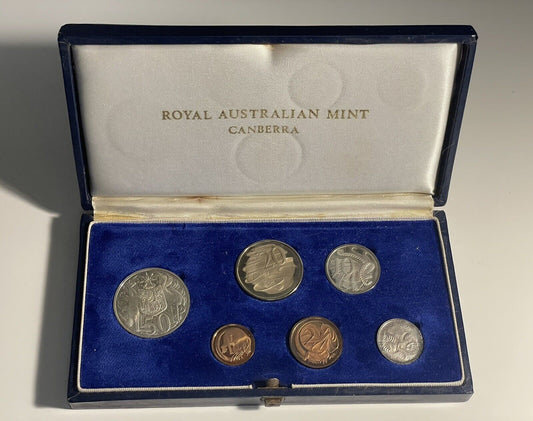 1966 Australian Proof Set Scarce Round 50c Fifty Cents Commonwealth Blue Case