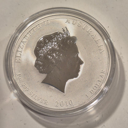 2000 Dragon proof 1oz, 2014 Horse coloured proof 1oz, 2010 Tiger coloured 1oz