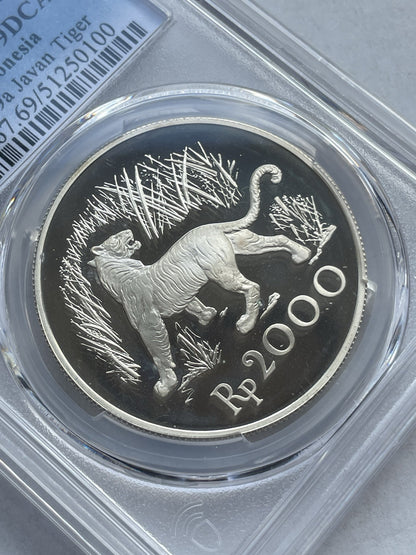 5882363