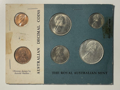 1966 Royal Australian Mint First Decimal Mint Set Round 50c Fifty Cent Card UNC