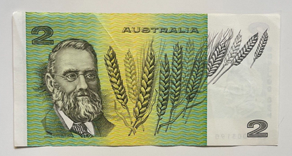 Australia $2 Two Dollar  - - FIVE CONSECUTIVE NOTES a/UNC