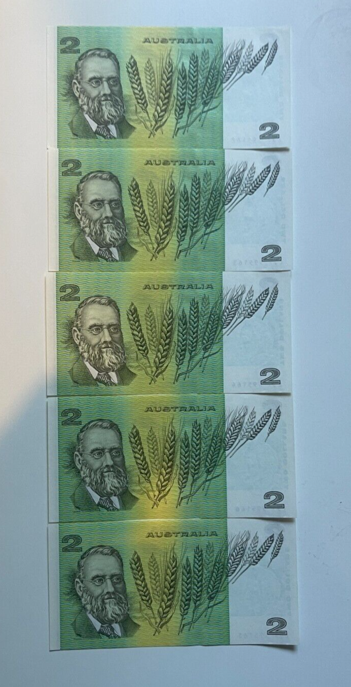 Australia $2 Two Dollar  - - CONSECUTIVE NOTES Consecutive Serials UNC Bundle