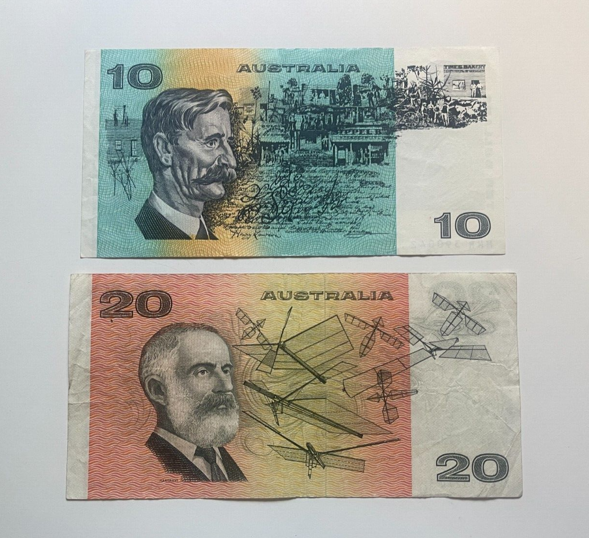 Australian $10 Ten & $20 Twenty Dollar Paper Banknotes ONE OF EACH Circ Pair